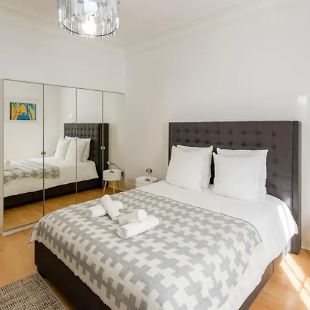 Cosy Et Confortable Paris St Mande Apartment *